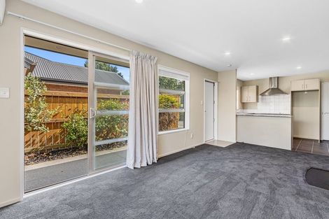 Photo of property in 5/286 Pages Road, Wainoni, Christchurch, 8061