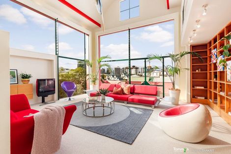 Photo of property in 175 Grant Road, Thorndon, Wellington, 6011