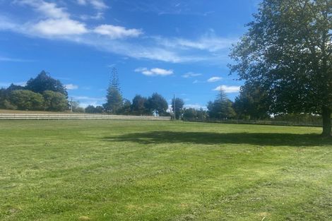 Photo of property in 98 Mahoenui Valley Road, Coatesville, 0793