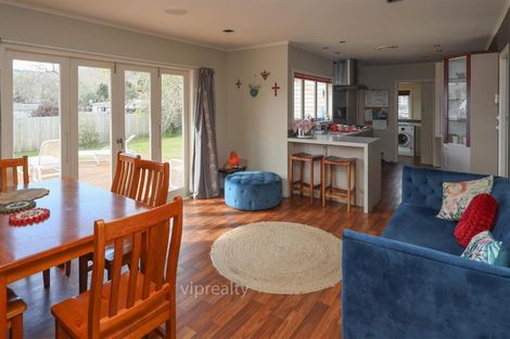 Photo of property in 15 Okareka Loop Road, Lake Okareka, Rotorua, 3076