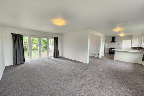 Photo of property in 11 Eastburn Street, Papakura, 2110