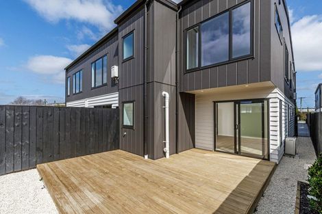 Photo of property in 647c Te Atatu Road, Te Atatu Peninsula, Auckland, 0610