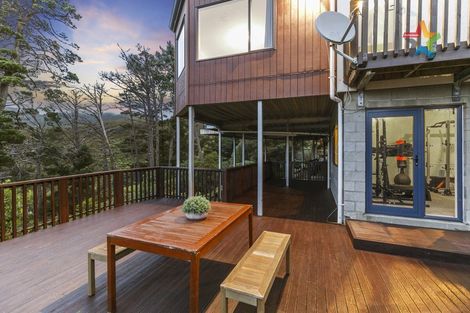 Photo of property in 31 Summit Road, Fairfield, Lower Hutt, 5011