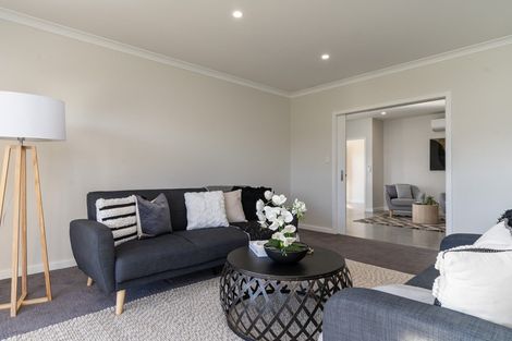 Photo of property in 15 Mcdonald Way, Lansdowne, Masterton, 5810