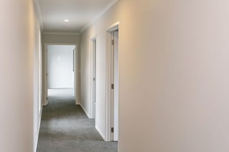 Photo of property in 28 Pukeko Way, Kinloch, Taupo, 3377