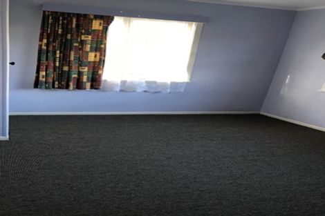 Photo of property in 27 Rogan Street, Mount Roskill, Auckland, 1041