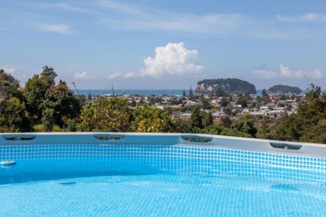 Photo of property in 8 Brenton Place, Whangamata, 3691