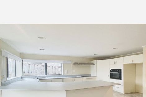 Photo of property in 1 Evelyn Road, Cockle Bay, Auckland, 2014