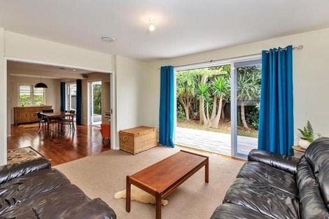 Photo of property in 308 One Tree Point Road, One Tree Point, 0118