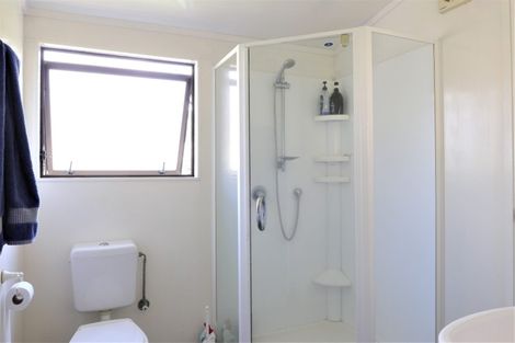 Photo of property in 2/60 Aramoana Avenue, Devonport, Auckland, 0624