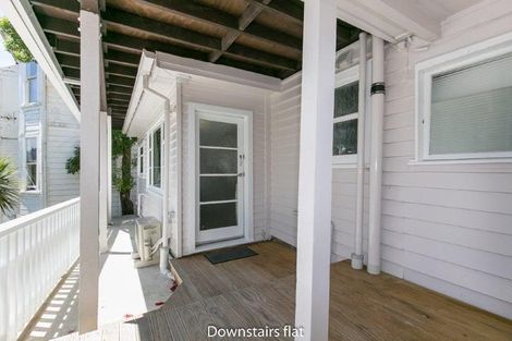 Photo of property in 35 Raroa Road, Kelburn, Wellington, 6012