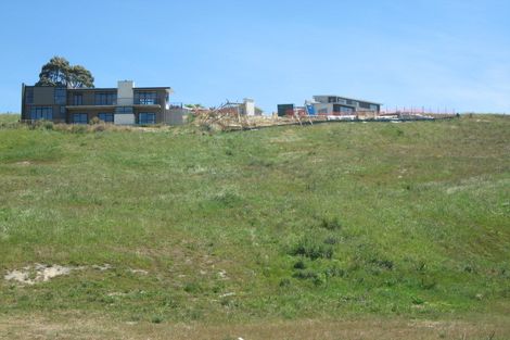 Photo of property in 16 Pentonville Close, Westmorland, Christchurch, 8025