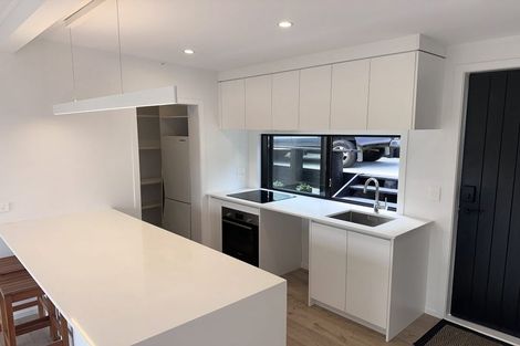 Photo of property in 25 Ocean Road, Surfdale, Waiheke Island, 1081