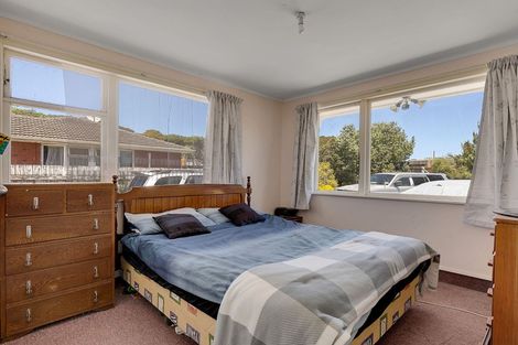 Photo of property in 24 Surprise Place, Cannons Creek, Porirua, 5024