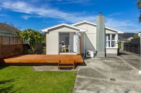 Photo of property in 16a Maher Street, Elderslea, Upper Hutt, 5018