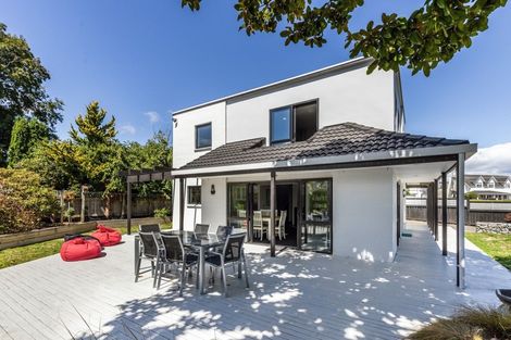Photo of property in 36 Aubrey Crescent, Rainbow Point, Taupo, 3330