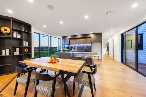 Photo of property in 3 Ridgelea Road, Long Bay, Albany, 0792