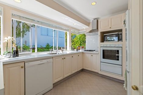 Photo of property in 1/36 Nihill Crescent, Mission Bay, Auckland, 1071