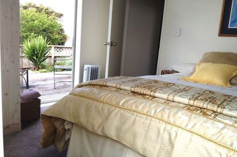 Photo of property in 2 Merlot Lane, Pukekohe, 2120