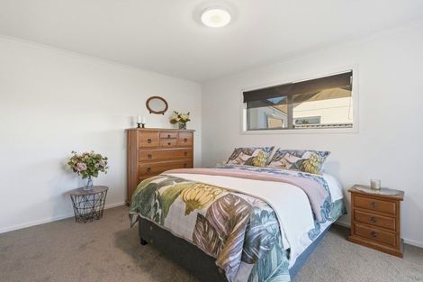 Photo of property in 38 Severn Street, Green Island, Dunedin, 9018