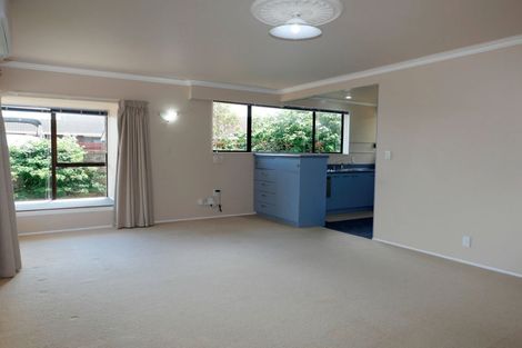 Photo of property in 104 Hillcrest Road, Raumati Beach, Paraparaumu, 5032