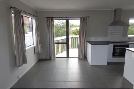 Photo of property in 9 Hillman Place, Ranui, Auckland, 0612