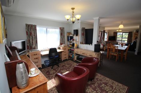 Photo of property in 7 Guthrie Court, Bulls, 4818