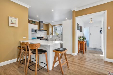 Photo of property in 16 Glen Almond Street, New Plymouth, 4310