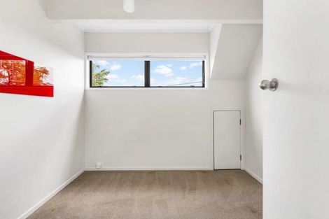 Photo of property in 36 Pohutukawa Drive, Pukete, Hamilton, 3200