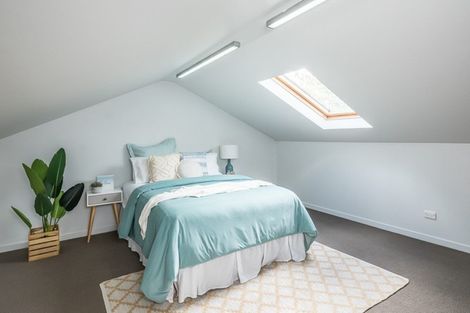 Photo of property in 2 Fairway Oaks Drive, Waikanae Beach, Waikanae, 5036