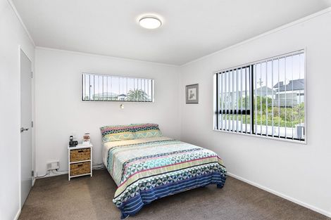 Photo of property in 114a Seaview Road, Paraparaumu Beach, Paraparaumu, 5032