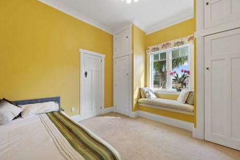 Photo of property in 8 Puriri Street, Helensville, 0800