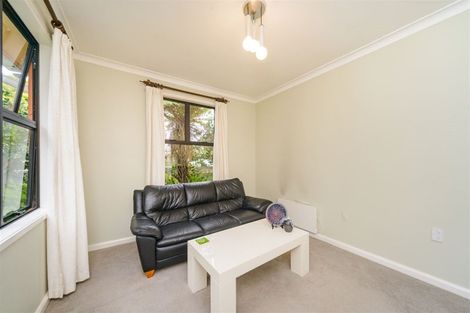 Photo of property in 73 Keeling Street, West End, Palmerston North, 4412