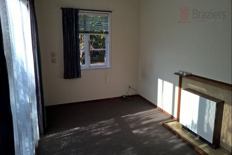 Photo of property in 51 Memorial Avenue, Ilam, Christchurch, 8053