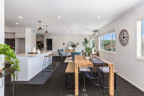 Photo of property in 21 Tasman Close, Aotea, Porirua, 5024