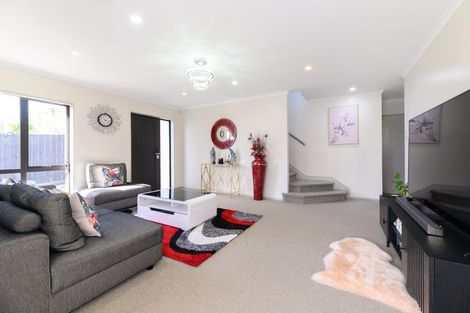 Photo of property in 9a Harrington Road, Henderson, Auckland, 0610
