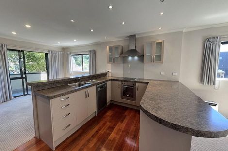 Photo of property in Te Kakariki Apartments, 1/1 Wellington Road, Paekakariki, 5034