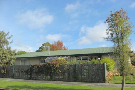 Photo of property in 2 Parr Place, Ilam, Christchurch, 8041