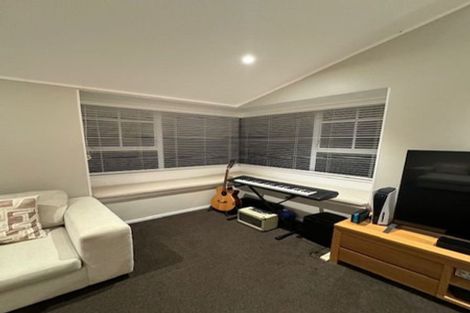 Photo of property in 1/17 Fernwood Grove, Bayview, Auckland, 0629