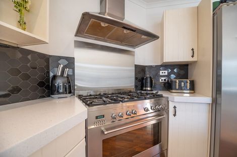 Photo of property in 20 Frye Crescent, Albert Town, Wanaka, 9305