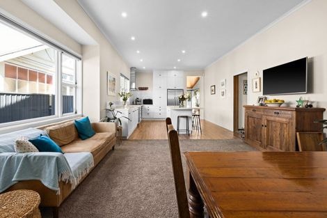 Photo of property in 54 Nelson Crescent, Napier South, Napier, 4110