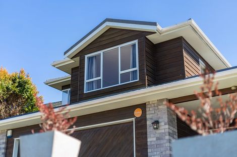 Photo of property in 10 James Cook Drive, Whitby, Porirua, 5024