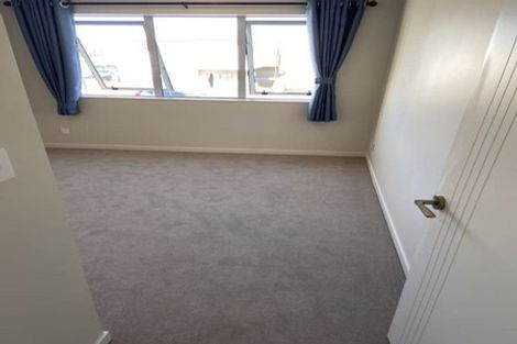 Photo of property in 16 Gecko Road, Hobsonville, Auckland, 0616