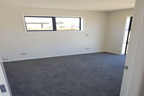 Photo of property in 22b Pakaraka Drive, Papakura, 2110
