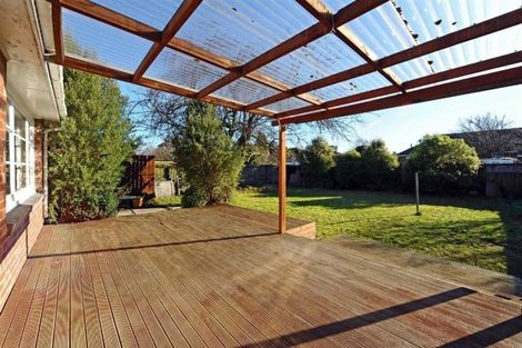 Photo of property in 28 Avro Crescent, Hornby, Christchurch, 8042