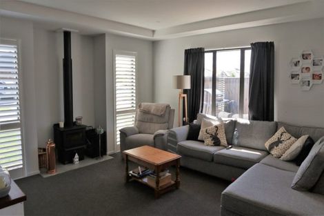 Photo of property in 37 Bradbury Avenue, Rolleston, 7614