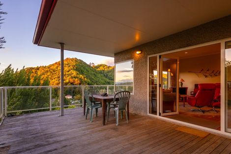 Photo of property in 125 Cleveland Terrace, Maitai, Nelson, 7010