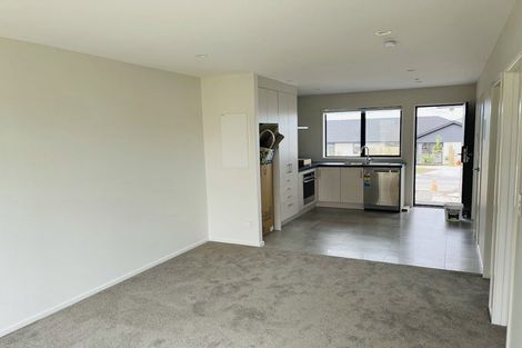 Photo of property in 31 Siren Street, Wainui, 0932