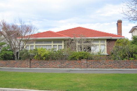Photo of property in 18 Wycolla Avenue, Saint Clair, Dunedin, 9012