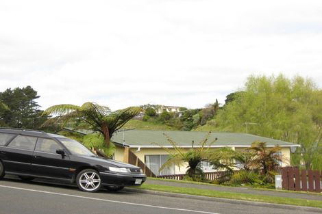 Photo of property in 31 Cumberland Street, Merrilands, New Plymouth, 4312
